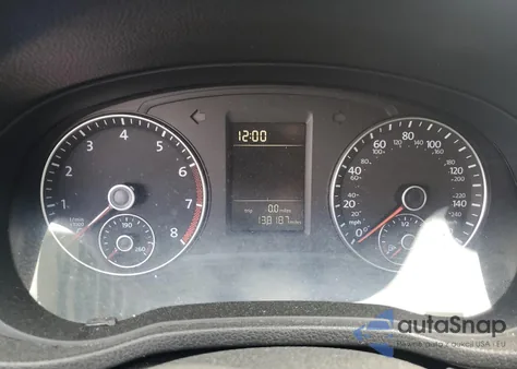 2012 Volkswagen Passat S z USA, uszkodzony, nr VIN 1VWAP7A35CC015935